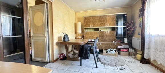 2 bedrooms House in Marly-la-Ville, France No. 167849 15