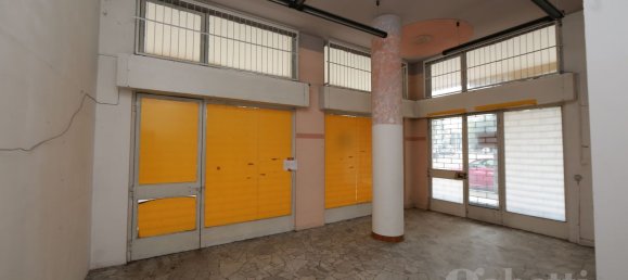 3 rooms Commercial property in Busto Arsizio, Italy No. 192473 10