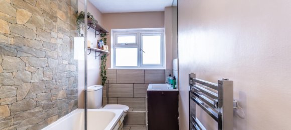 3 Schlafzimmer Haus in East Grinstead, United Kingdom, Nr. 10655 39