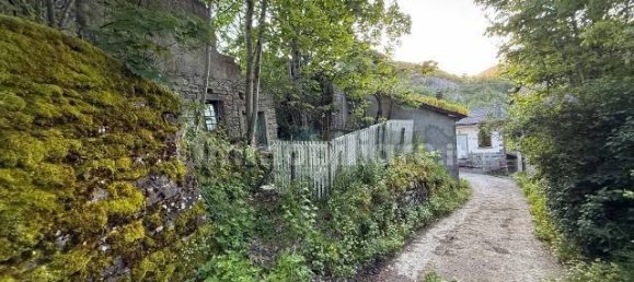 Дом с 3 спальнями в Пьевепелаго, Италия № 260885 31