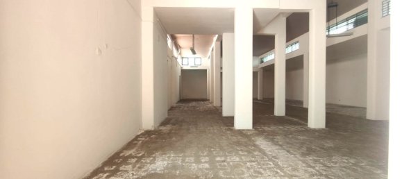 Gewerbliche Immobilie in Sant'Agata li Battiati, Italy 470m², Nr. 279588 2