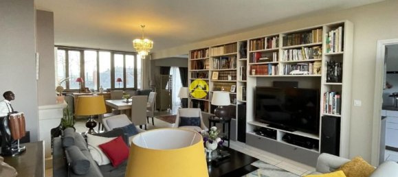 2 bedrooms Apartment in Bourges, France No. 277723 4