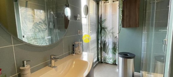 2 bedrooms Apartment in Bourges, France No. 277723 10