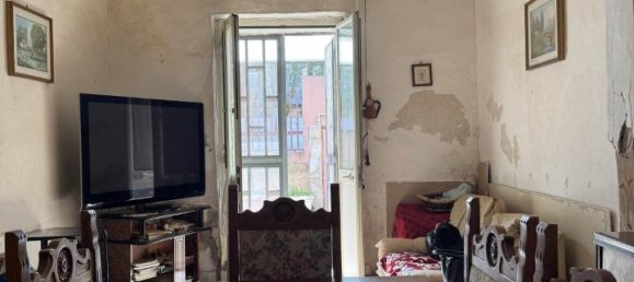 3-Zimmer Haus in Messina, Italy, Nr. 77876 5