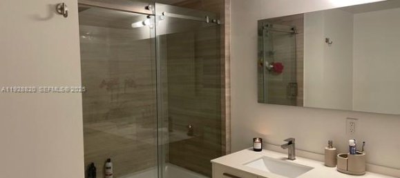 1 Schlafzimmer Gewerbliche Immobilien in Miami, USA, Nr. 614569 9