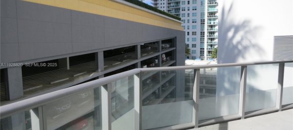 1 Schlafzimmer Gewerbliche Immobilien in Miami, USA, Nr. 614569 8