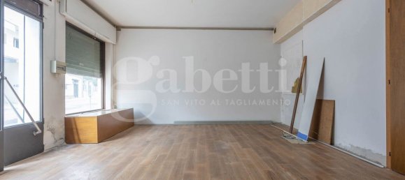 Imóvel comercial em Pordenone, Italy 50 m² N.º 343044 8