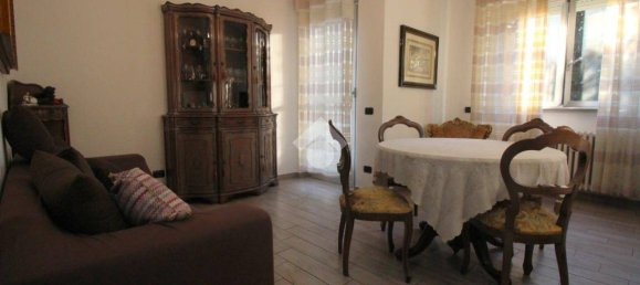 Apartamento T3 em Rho, Italy N.º 282310 9