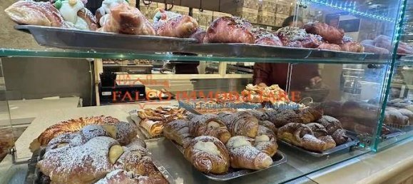 1 room Commercial property in Milan, Italy No. 337702 2