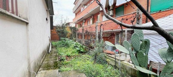 3 rooms Apartment in Rome, Italy No. 28783 13