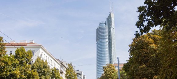 Квартира с 2 комнатами в Бригиттенау, Австрия № 206943 3