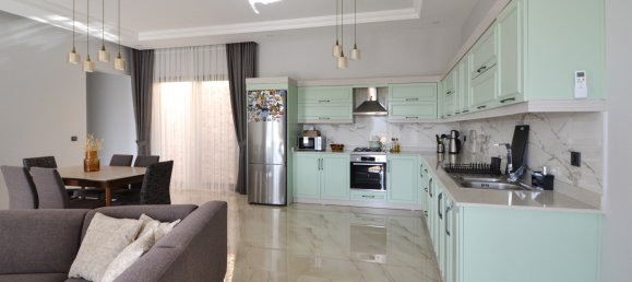 Villa 3+1 à Kargicak, Turkey No. 17865 4