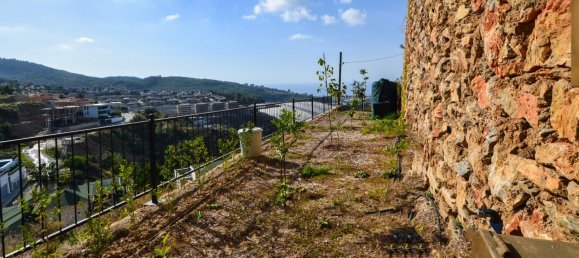 Villa 3+1 à Kargicak, Turkey No. 17865 23