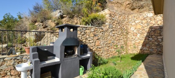 Villa 3+1 à Kargicak, Turkey No. 17865 24