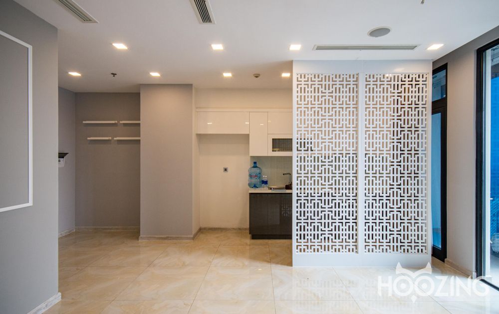 2 rooms Office in District 1, Vietnam No. 18033