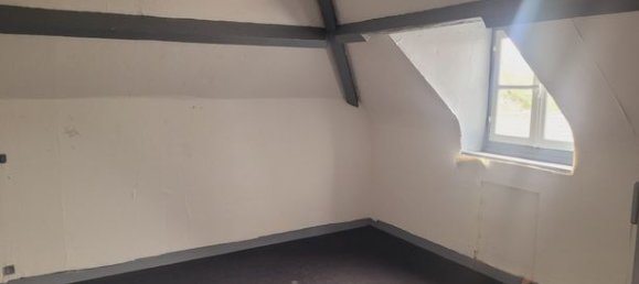 Casa de 3 dormitorios en Louviers, France No. 315311 8