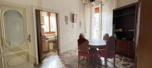 Квартира с 4 комнатами в Манфредония, Италия № 25970 59