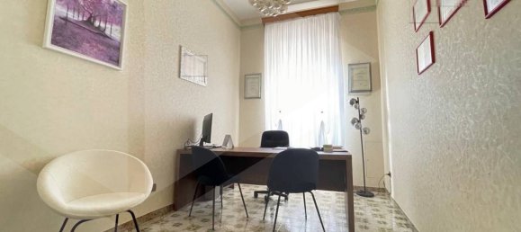 Квартира с 4 комнатами в Манфредония, Италия № 25970 84