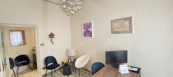 Квартира с 4 комнатами в Манфредония, Италия № 25970 83