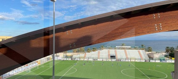 Квартира с 4 комнатами в Манфредония, Италия № 25970 54