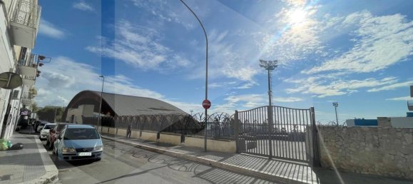 Квартира с 4 комнатами в Манфредония, Италия № 25970 5