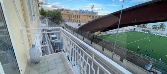 Квартира с 4 комнатами в Манфредония, Италия № 25970 41