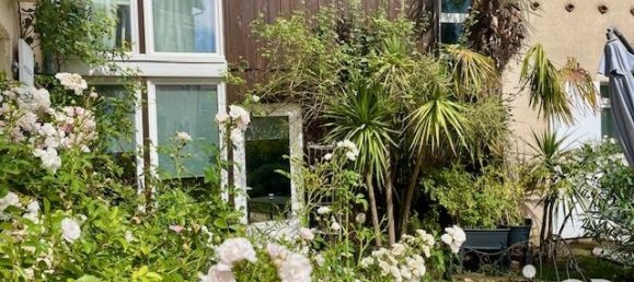 5 bedrooms House in Neuville-de-Poitou, France No. 341954 17