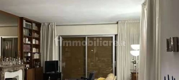 Villa T6 em Erba, Italy N.º 3278 6