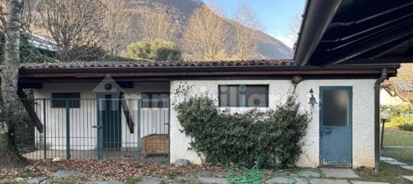Villa T6 em Erba, Italy N.º 3278 5