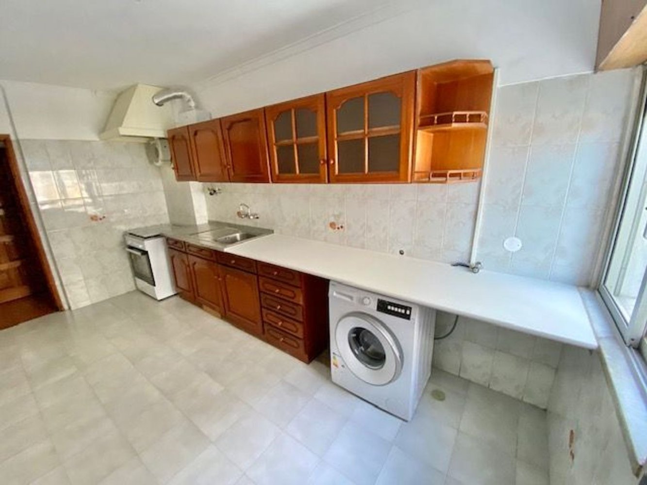 3 bedrooms Apartment in Rio de Mouro, Portugal No. 234017