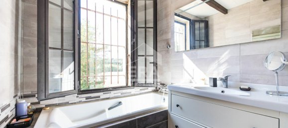 4 bedrooms House in Perpignan, France No. 297603 13