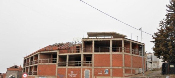 74m² Commercial property in Los Santos de la Humosa, Spain No. 127830 9