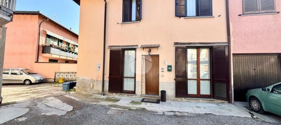 2 rooms Apartment in Uboldo, Italy No. 119568 18