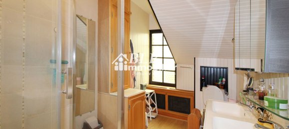 4 bedrooms House in Le Perray-en-Yvelines, France No. 179773 6