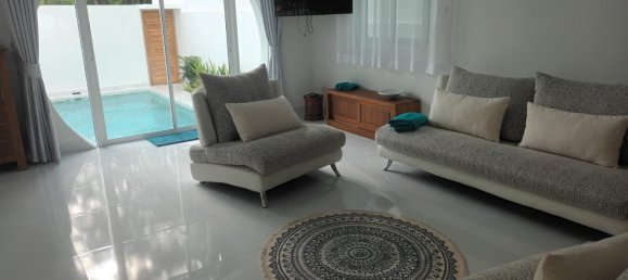 4 dormitorios villa en venta en Pattaya, Chonburi, Eastern Thailand, Thailand № 74999 10