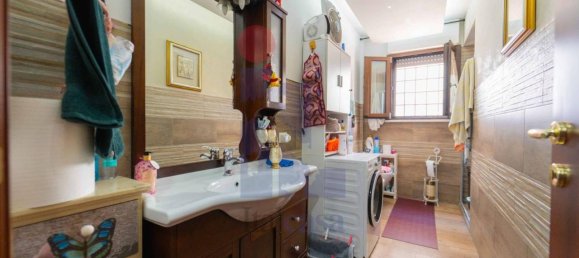 2 rooms Apartment in Latina, Italy No. 36684 18