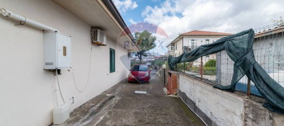 Вилла с 4 комнатами в Бельпассо, Италия № 122056 10