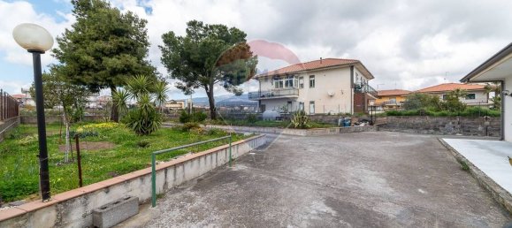 Вилла с 4 комнатами в Бельпассо, Италия № 122056 5