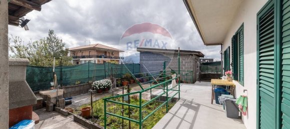 Вилла с 4 комнатами в Бельпассо, Италия № 122056 14