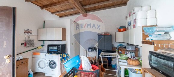 Вилла с 4 комнатами в Бельпассо, Италия № 122056 12