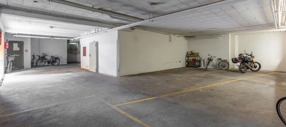 7 rooms Apartment in Verona, Italy No. 218156 14