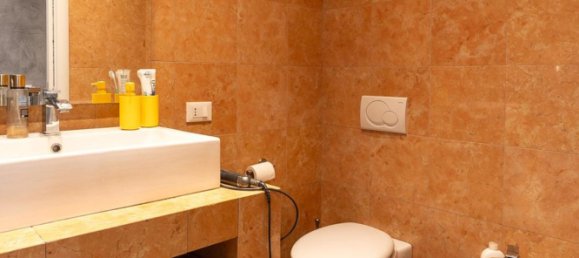 7 rooms Apartment in Verona, Italy No. 218156 11