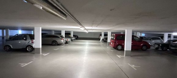  موقف سيارات في Dahlem, Germany رقم 317228 3