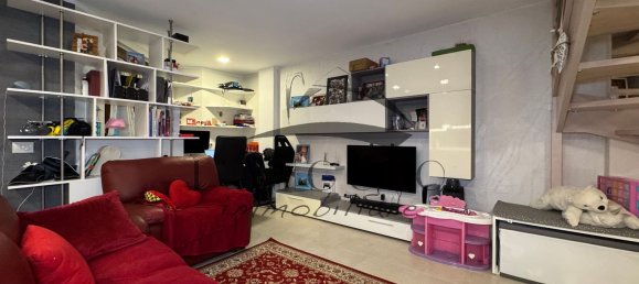 3 غرف نوم منزل ذو طابقين في Arluno, Italy رقم 360541 28