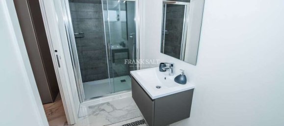 5 chambres Villa à Saint Julian's, Malta No. 6732 7