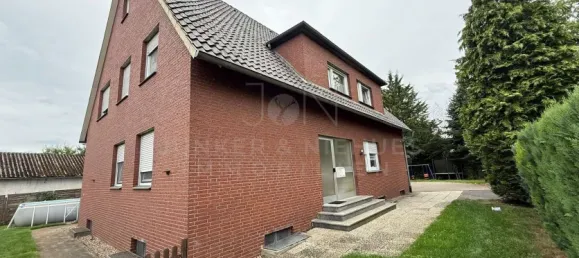 Adosado de 8 habitaciónes en Gutersloh, Germany No. 235673 2