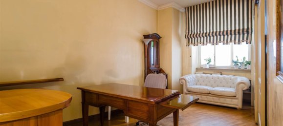 61m² Office in Turin, Italy No. 378361 12