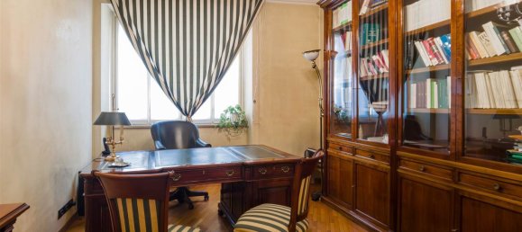 61m² Office in Turin, Italy No. 378361 5