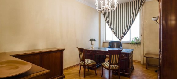 61m² Office in Turin, Italy No. 378361 4