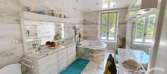 Дом с 7 спальнями в Йонна, Франция № 303878 2